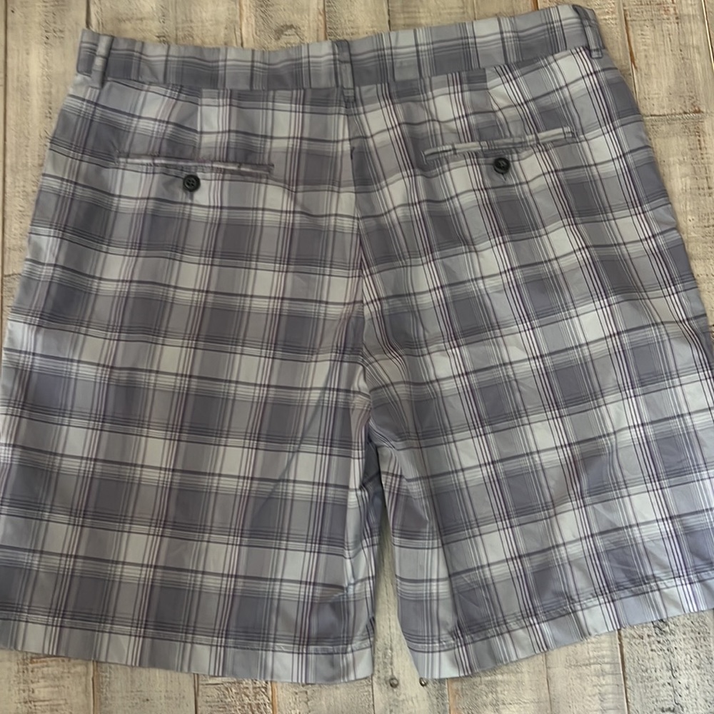 2 Men’s Golf Shorts Bundle of 2 Pairs PUMA & PRO TOUR Preloved Size 38 - Picture 4 of 10